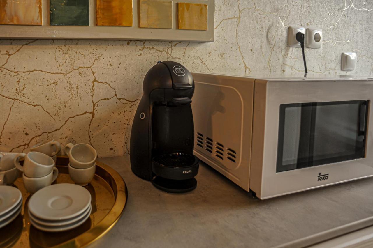 Guesthouse Marques De Pombal - 8 Bedroom Apartment 리스본 외부 사진