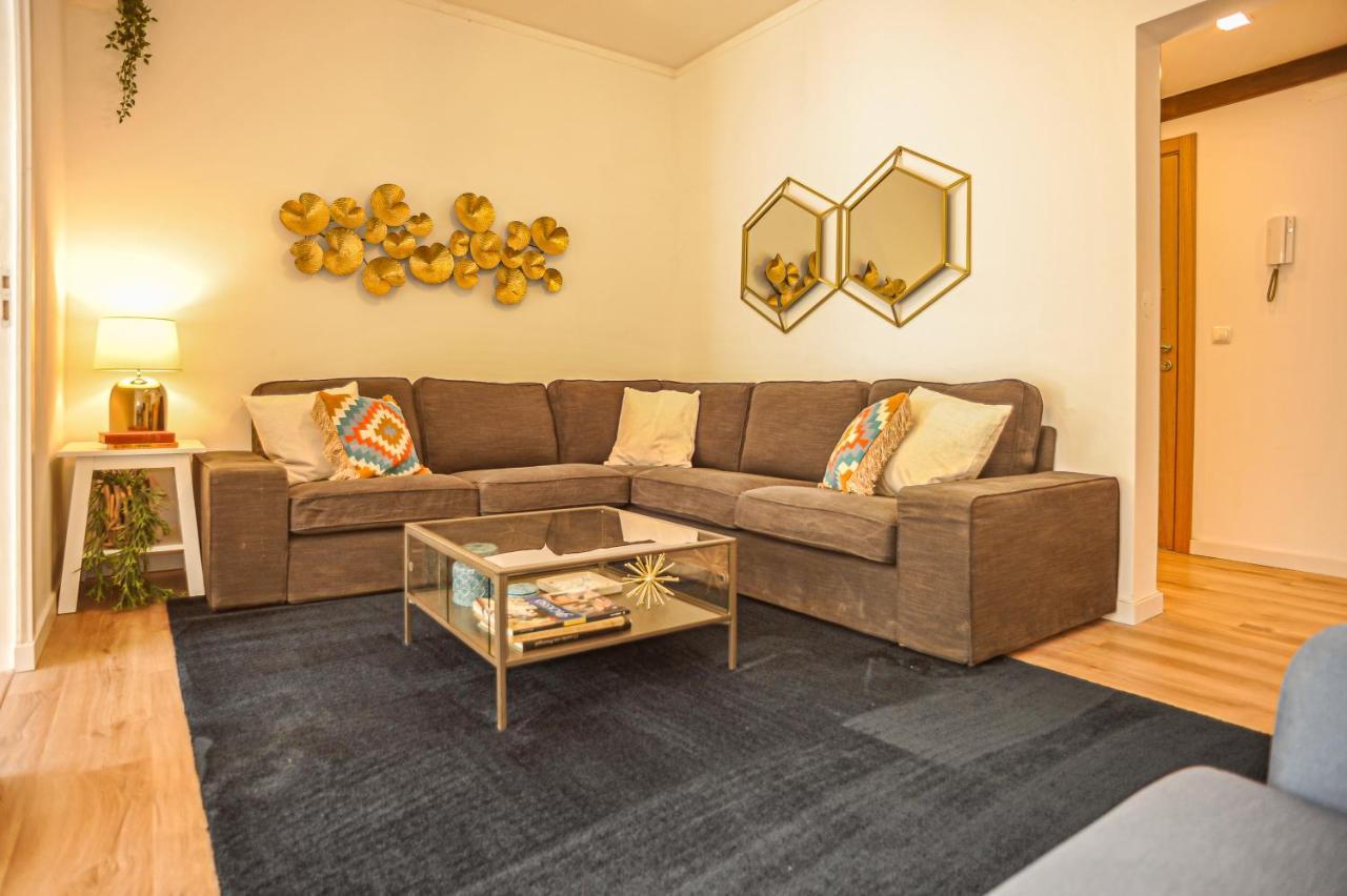 Guesthouse Marques De Pombal - 8 Bedroom Apartment 리스본 외부 사진