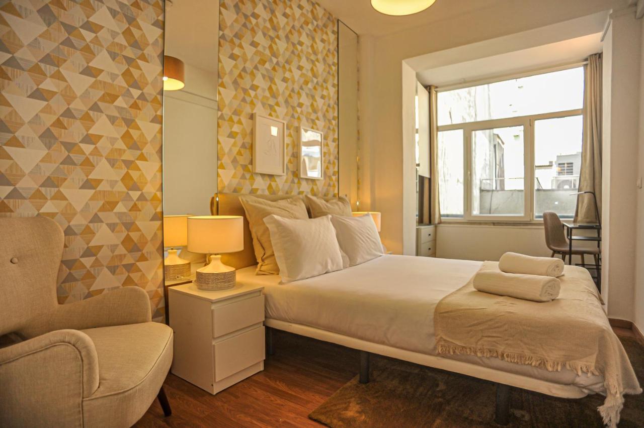 Guesthouse Marques De Pombal - 8 Bedroom Apartment 리스본 외부 사진